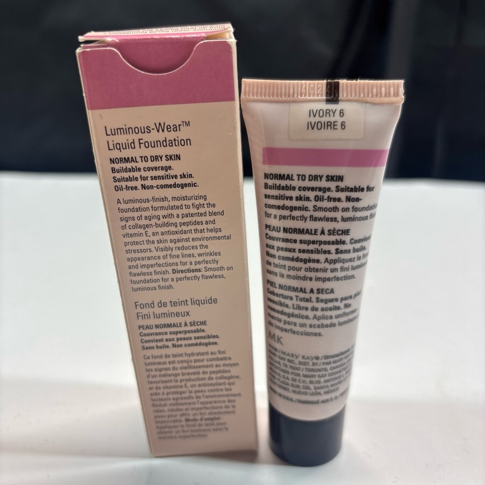 2 MaryKay TimeWise Luminous Wear Liquid Foundation Ivory6 038702 Normal Dry Skin - Picture 4 of 9